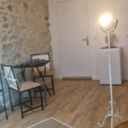 Les De Mona Pensjonat Tauriac (Lot)